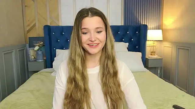 Snapshot of Lina_Sinerz chatting on February 2026 08:35:01 PM Lina Sinerz online show from February 2026 08:35:01 PM