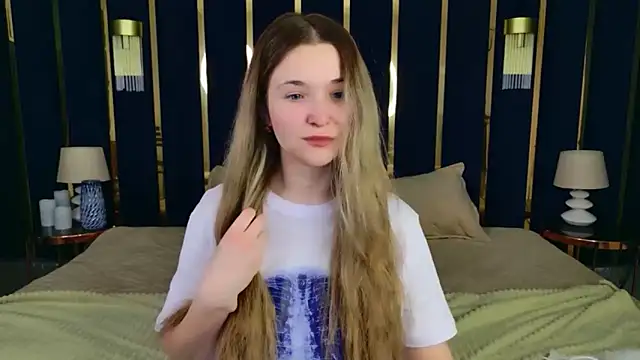 Snapshot of Lina_Sinerz chatting on February 2026 03:41:02 PM Lina Sinerz online show from February 2026 03:41:02 PM