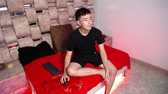 Snapshot of KathyAiden chatting on March 2026 08:04:02 PM KathyAiden online show from March 2026 08:04:02 PM