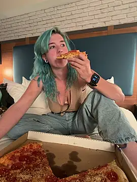 rosiebuddy online show from April 2026 04:10:02 AM