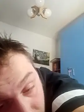 Snapshot of barbone15 chatting on February 2026 11:18:01 AM barbone15 online show from February 2026 11:18:01 AM