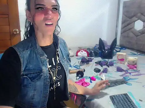 Snapshot of michaeldissts chatting on January 2026 10:48:02 PM michaeldissts online show from January 2026 10:48:02 PM