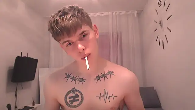 Fredd Xanders online show from June 2026 06:50:01 PM
