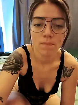 Snapshot of Ceciihot chatting on February 2026 01:50:02 PM Ceciihot online show from February 2026 01:50:02 PM