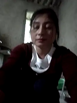 Snapshot of Paerl-sweet chatting on December 2025 10:11:02 AM Paerl-sweet online show from December 2025 10:11:02 AM