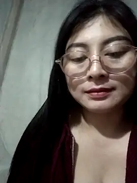 Snapshot of Paerl-sweet chatting on December 2025 06:10:02 AM Paerl-sweet online show from December 2025 06:10:02 AM