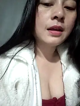 Snapshot of Paerl-sweet chatting on January 2026 12:13:01 AM Paerl-sweet online show from January 2026 12:13:01 AM