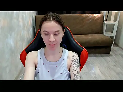 Snapshot of MiaBun1 chatting on December 2025 02:51:01 AM MiaBun1 online show from December 2025 02:51:01 AM