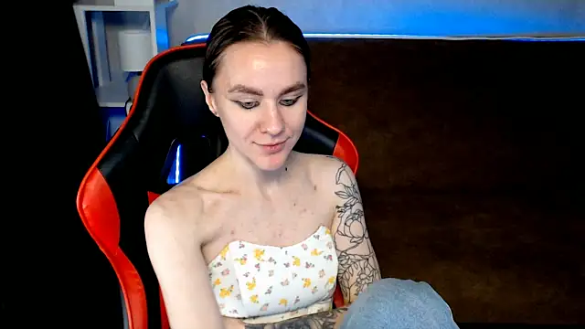 Snapshot of MiaBun1 chatting on January 2026 03:38:01 PM MiaBun1 online show from January 2026 03:38:01 PM