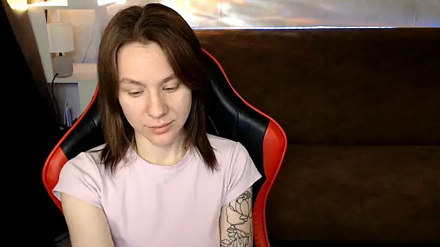 Snapshot of MiaBun1 chatting on January 2026 03:01:01 AM MiaBun1 online show from January 2026 03:01:01 AM