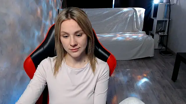 Snapshot of MiaBun1 chatting on March 2026 03:41:02 AM MiaBun1 online show from March 2026 03:41:02 AM