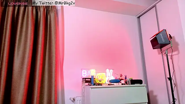 Brellisimo online show from March 2026 06:14:02 PM