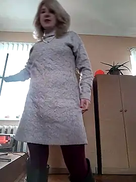 Snapshot of AhlyssaLove1155 chatting on February 2026 10:12:01 AM AhlyssaLove1155 online show from February 2026 10:12:01 AM