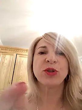 AhlyssaLove1155 online show from May 2026 08:05:02 PM