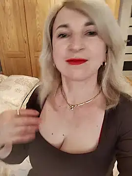 AhlyssaLove1155 online show from May 2026 03:55:02 PM