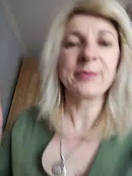 AhlyssaLove1155 online show from May 2026 03:42:02 PM