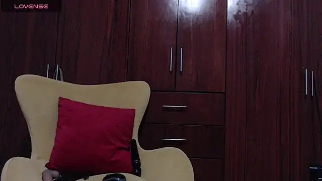 carly grasso online show from February 2025 02:40:02 AM