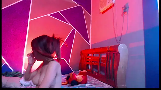 bellota bunny online show from February 2026 08:46:02 PM