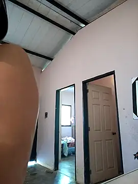 Snapshot of Charlott_smi chatting on December 2025 04:35:02 PM Charlott smi online show from December 2025 04:35:02 PM