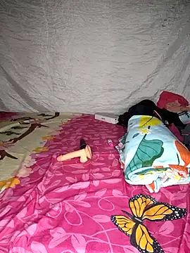 Snapshot of Charlott_smi chatting on February 2026 05:18:01 PM Charlott smi online show from February 2026 05:18:01 PM