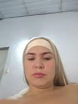 Charlott smi online show from May 2026 06:09:01 PM