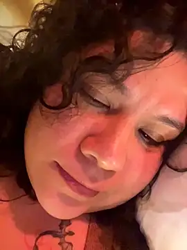 VanesssaMilf  online show from February 2026 03:01:02 AM