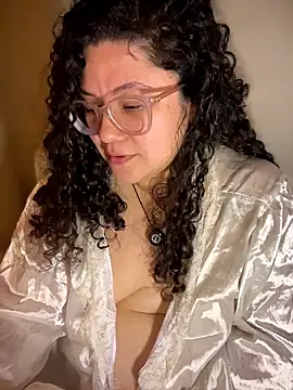 VanesssaMilf  online show from February 2026 06:26:01 AM