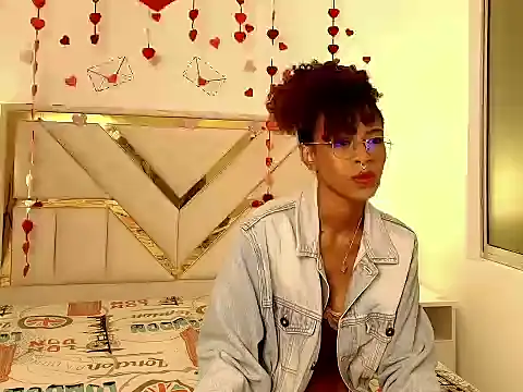 Snapshot of NaomiClay chatting on February 2026 12:46:01 PM NaomiClay online show from February 2026 12:46:01 PM