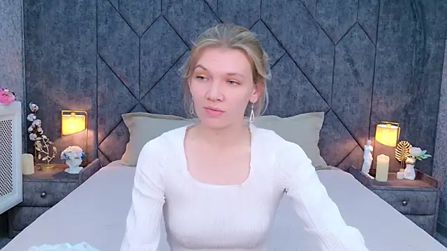 Vivien Hans online show from May 2026 08:35:02 PM