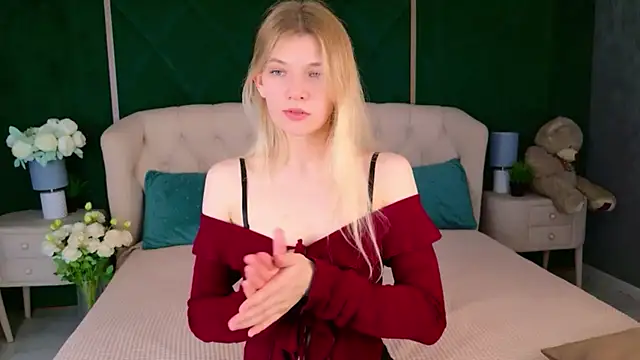 Vivien Hans online show from June 2026 08:47:01 PM