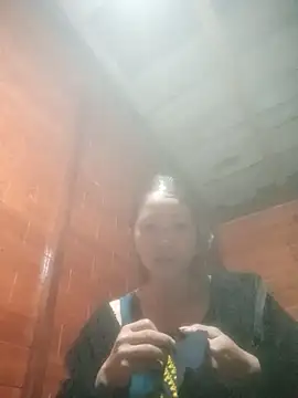 Snapshot of Amiluli chatting on December 2025 12:12:02 PM Amiluli online show from December 2025 12:12:02 PM