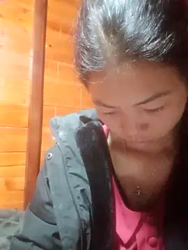 Snapshot of Amiluli chatting on February 2026 10:36:01 PM Amiluli online show from February 2026 10:36:01 PM