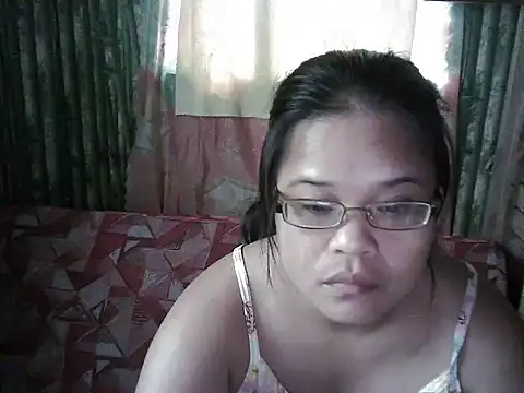 Snapshot of Hotty_babe23 chatting on January 2026 12:48:01 AM Hotty babe23 online show from January 2026 12:48:01 AM