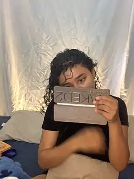 ladulcemary  online show from March 2026 04:11:02 PM