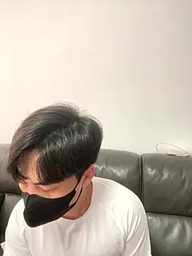 Snapshot of kimze7 chatting on January 2026 12:48:02 AM kimze7 online show from January 2026 12:48:02 AM