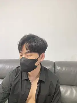 Snapshot of kimze7 chatting on January 2026 01:49:01 PM kimze7 online show from January 2026 01:49:01 PM