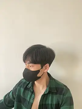 Snapshot of kimze7 chatting on February 2026 08:13:01 AM kimze7 online show from February 2026 08:13:01 AM