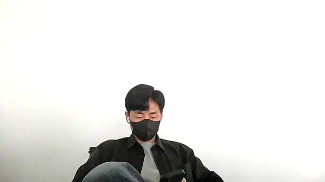 kimze7 online show from May 2026 04:18:02 AM