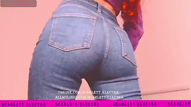 Snapshot of Scarlett_Electra chatting on January 2026 03:14:02 PM Scarlett Electra online show from January 2026 03:14:02 PM