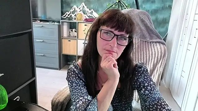 Eila Morigan online show from May 2026 07:24:02 AM