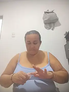 Nini Love  online show from May 2026 05:03:01 AM