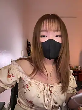 Snapshot of Miumeo20 chatting on December 2025 03:28:02 PM Miumeo20 online show from December 2025 03:28:02 PM