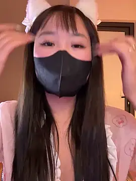 Snapshot of Miumeo20 chatting on January 2026 03:50:01 PM Miumeo20 online show from January 2026 03:50:01 PM