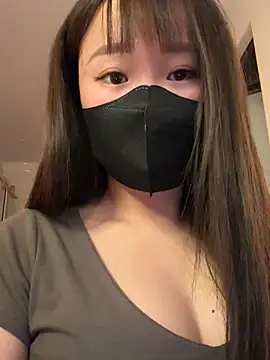 Snapshot of Miumeo20 chatting on February 2026 05:06:02 PM Miumeo20 online show from February 2026 05:06:02 PM