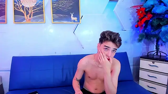 Snapshot of Alex_jeins_at chatting on December 2025 01:51:01 PM Alex jeins at online show from December 2025 01:51:01 PM