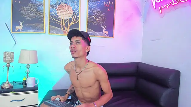 Snapshot of Alex_jeins_at chatting on February 2026 02:11:02 PM Alex jeins at online show from February 2026 02:11:02 PM