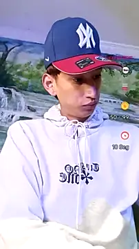 Snapshot of Disey888 chatting on June 2026 02:45:02 AM Disey888 online show from June 2026 02:45:02 AM