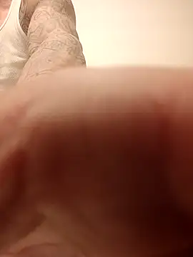 aboogie0420 online show from December 2025 03:55:01 AM