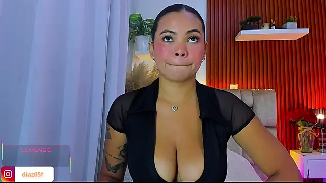 Snapshot of im__fer chatting on March 2026 03:06:02 AM im fer online show from March 2026 03:06:02 AM