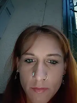 Bellaa25 online show from May 2026 06:47:02 PM